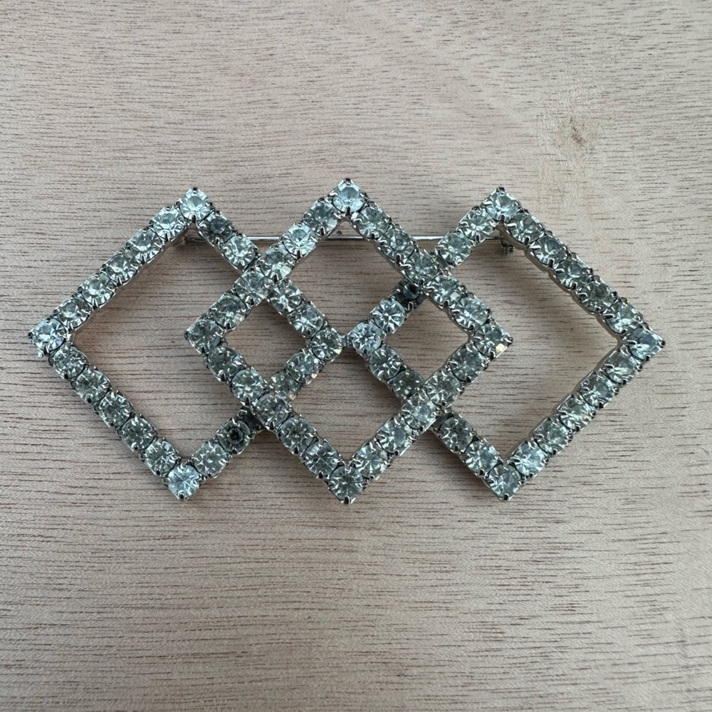 Stunning Silver Filled Geometric‎ Rhinestone Brooch